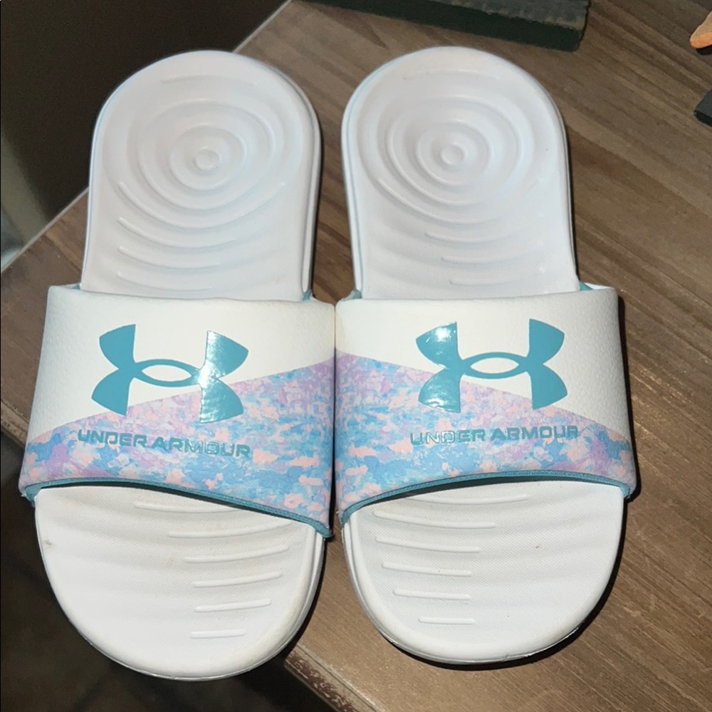 Under Armour White and Teal Slides